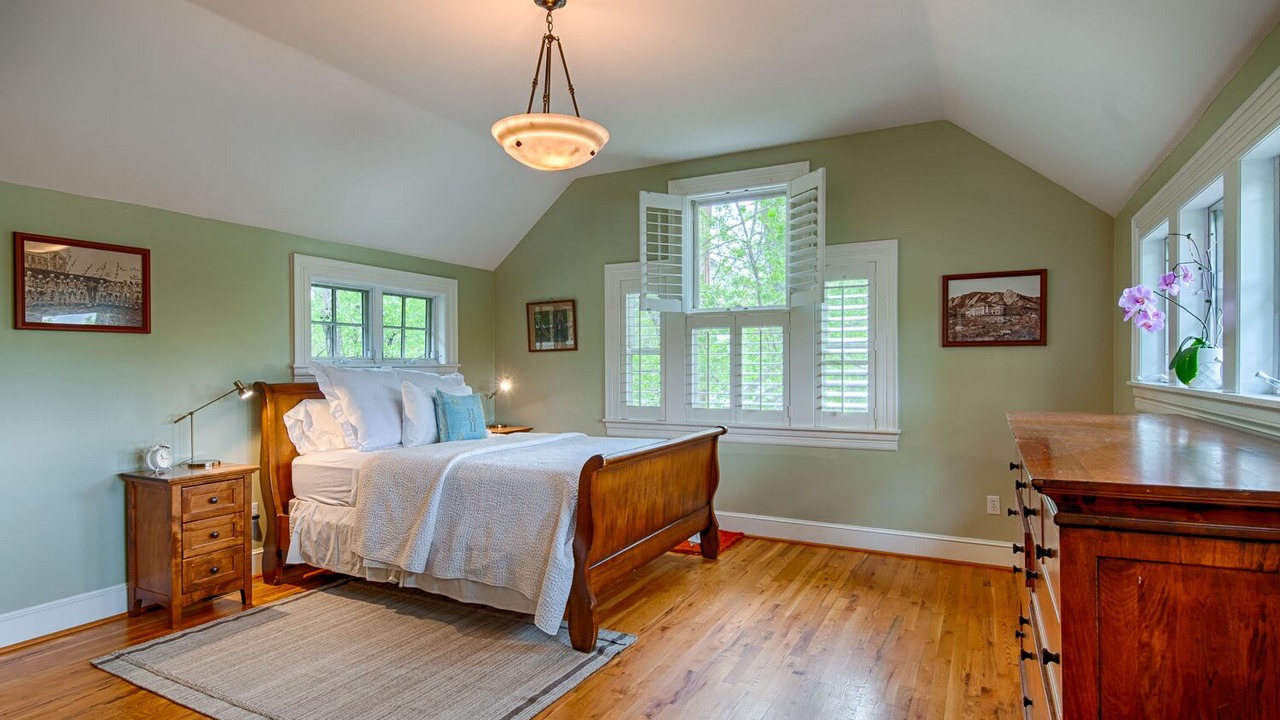 Photo of Bedroom in Whittier