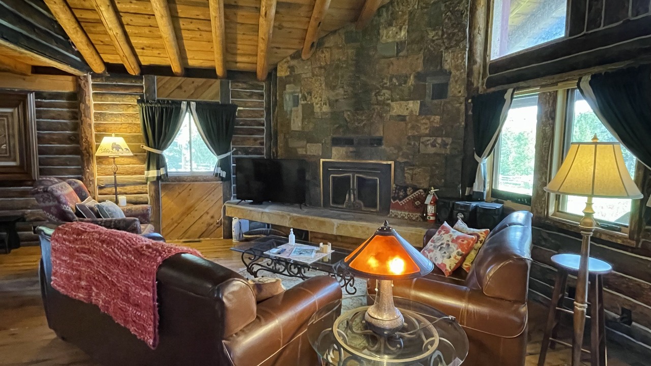 Photo of Livingroom in Clark