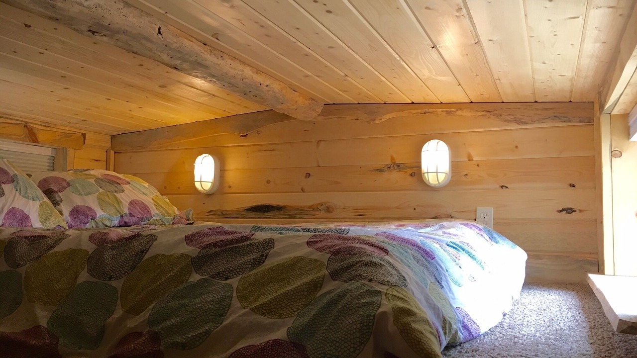 Photo of Bedroom in Idaho Springs