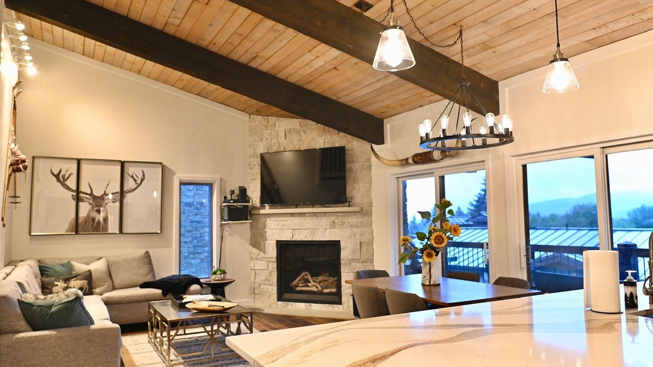 Photo of Livingroom in Snowmass Village