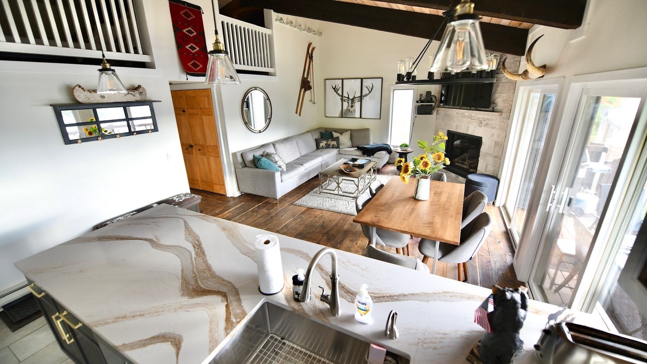 Photo of Livingroom in Snowmass Village