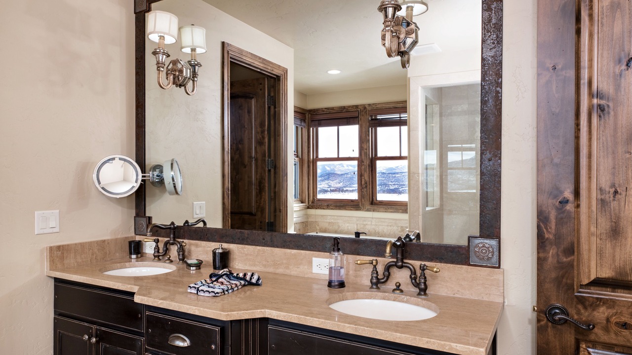 Photo of Bathroom in Missouri Heights