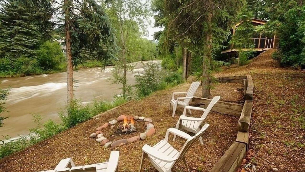 Photo of Others in Woody Creek