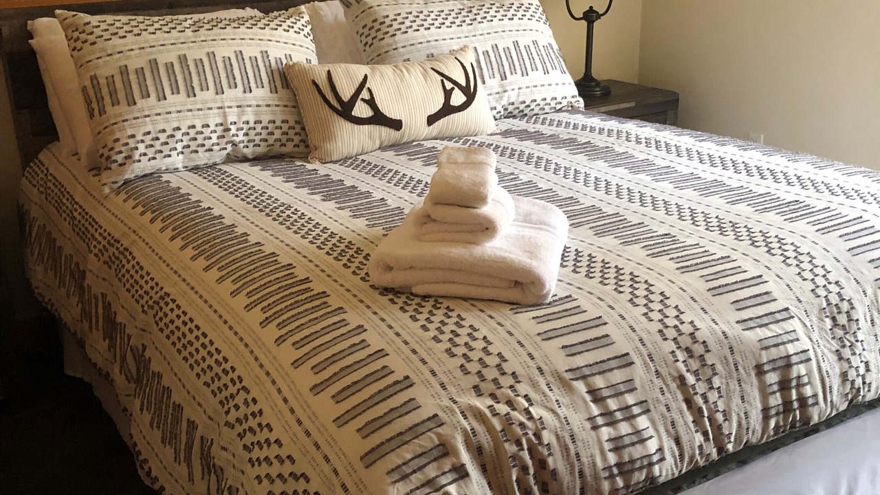 Photo of Bedroom in Bailey