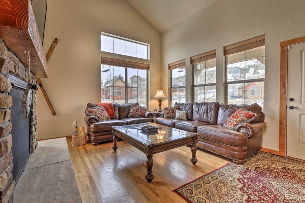 Photo of Livingroom in Silvercreek