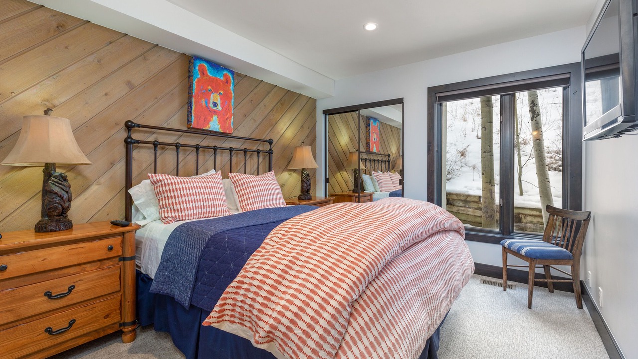 Photo of Bedroom in Avon