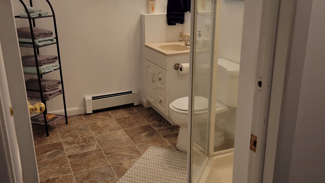 Photo of Bathroom in Palisade