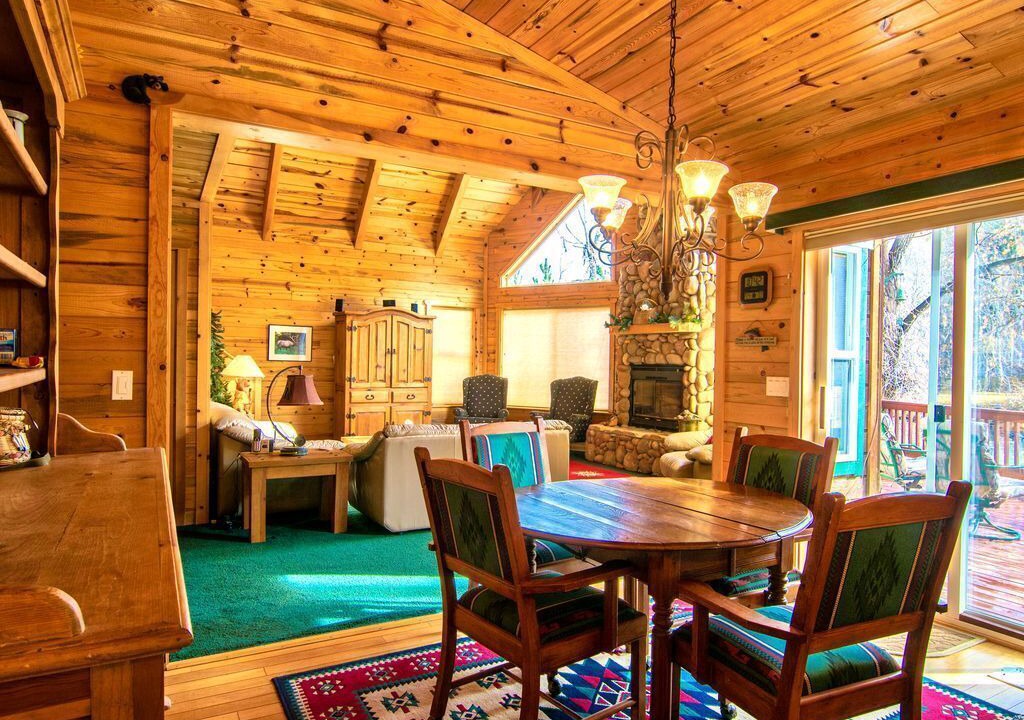 Photo of Livingroom in San Juan River Village