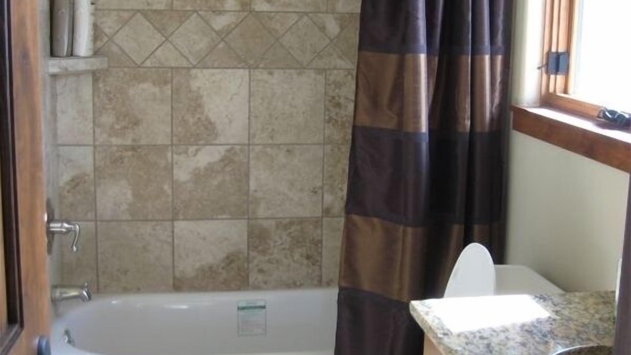 Photo of Bathroom in Wildernest