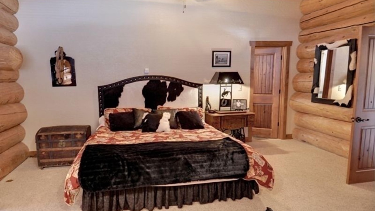 Photo of Bedroom in Granby
