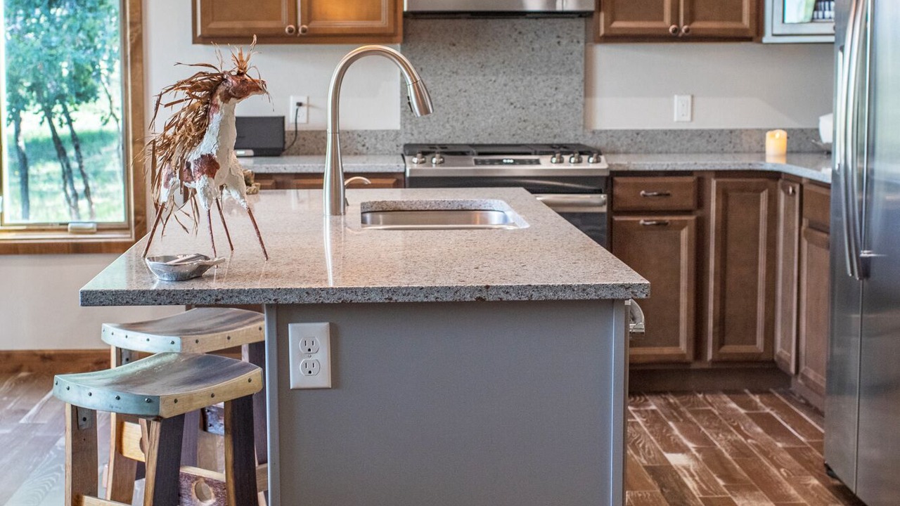 Photo of Kitchen in Loghill Village