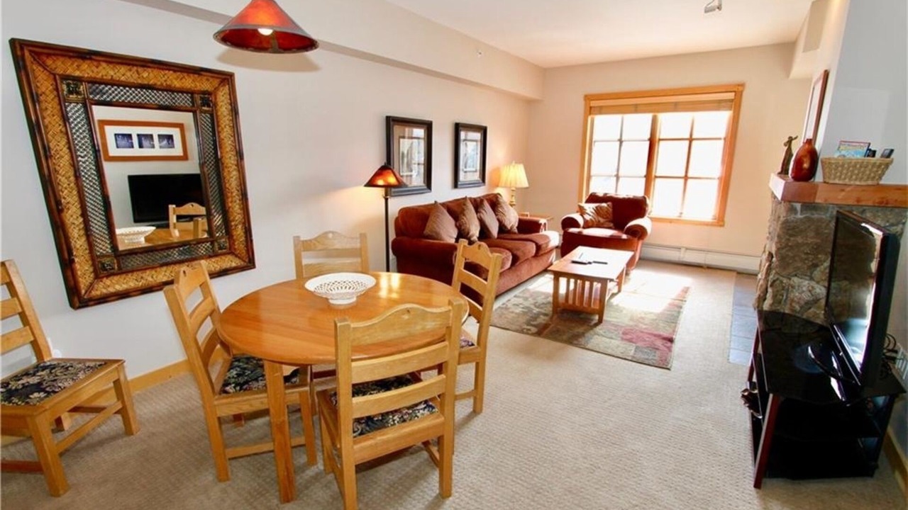 Photo of Livingroom in Copper Mountain Village