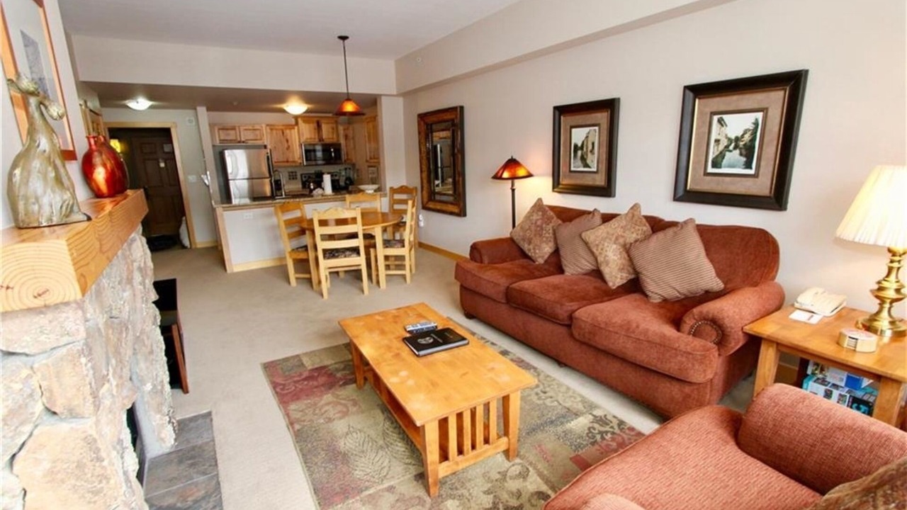 Photo of Livingroom in Copper Mountain Village