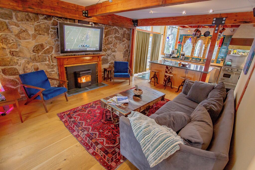 Photo of Livingroom in Black Hawk