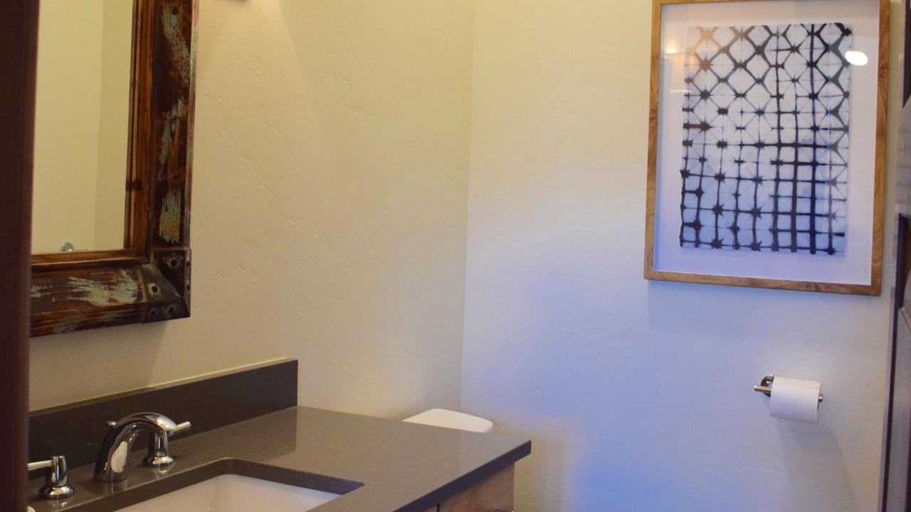 Photo of Bathroom in Quandary Village