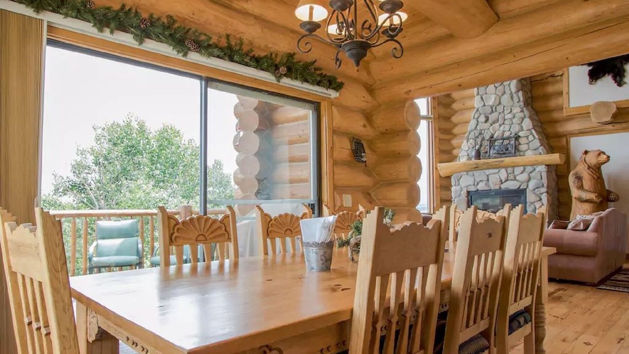 Photo of Bedroom in Warm Springs