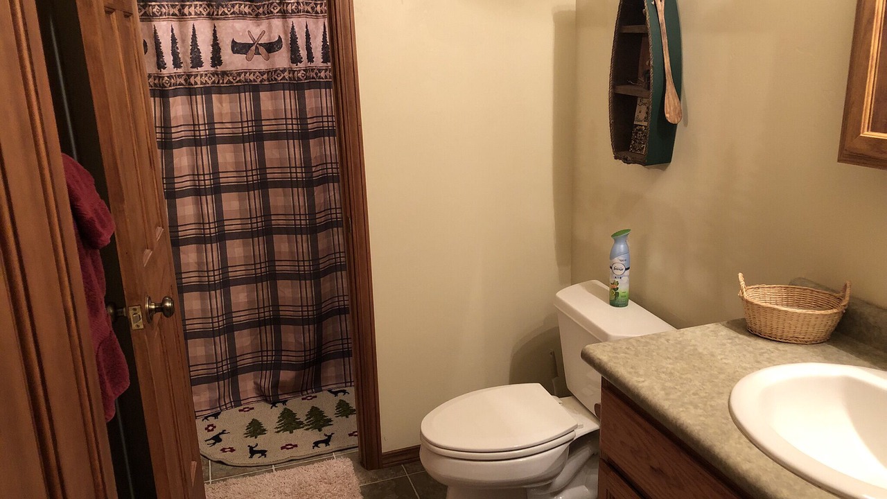 Photo of Bathroom in Forest Lakes