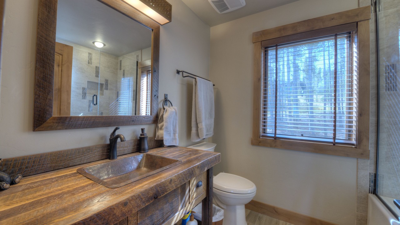 Photo of Bathroom in Timber Trail
