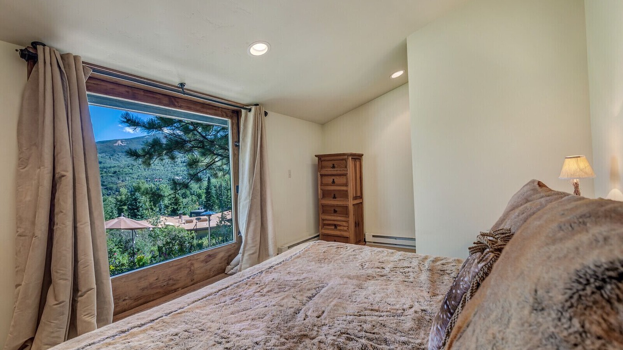 Photo of Bedroom in Snowmass Village