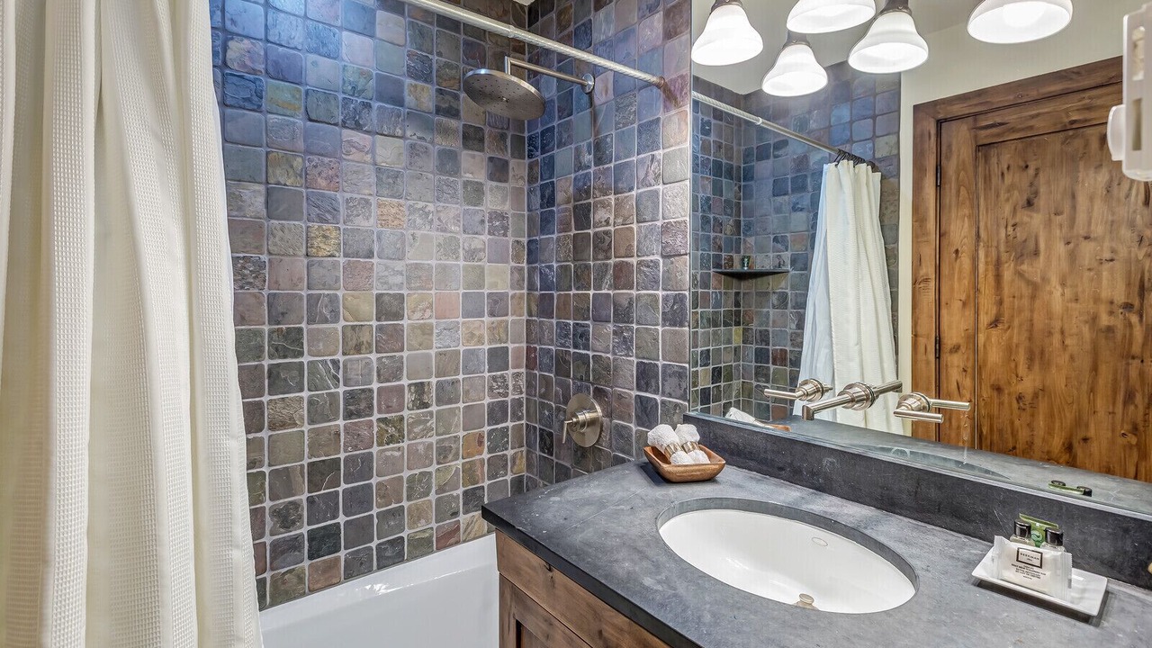 Photo of Bedroom in Snowmass Village