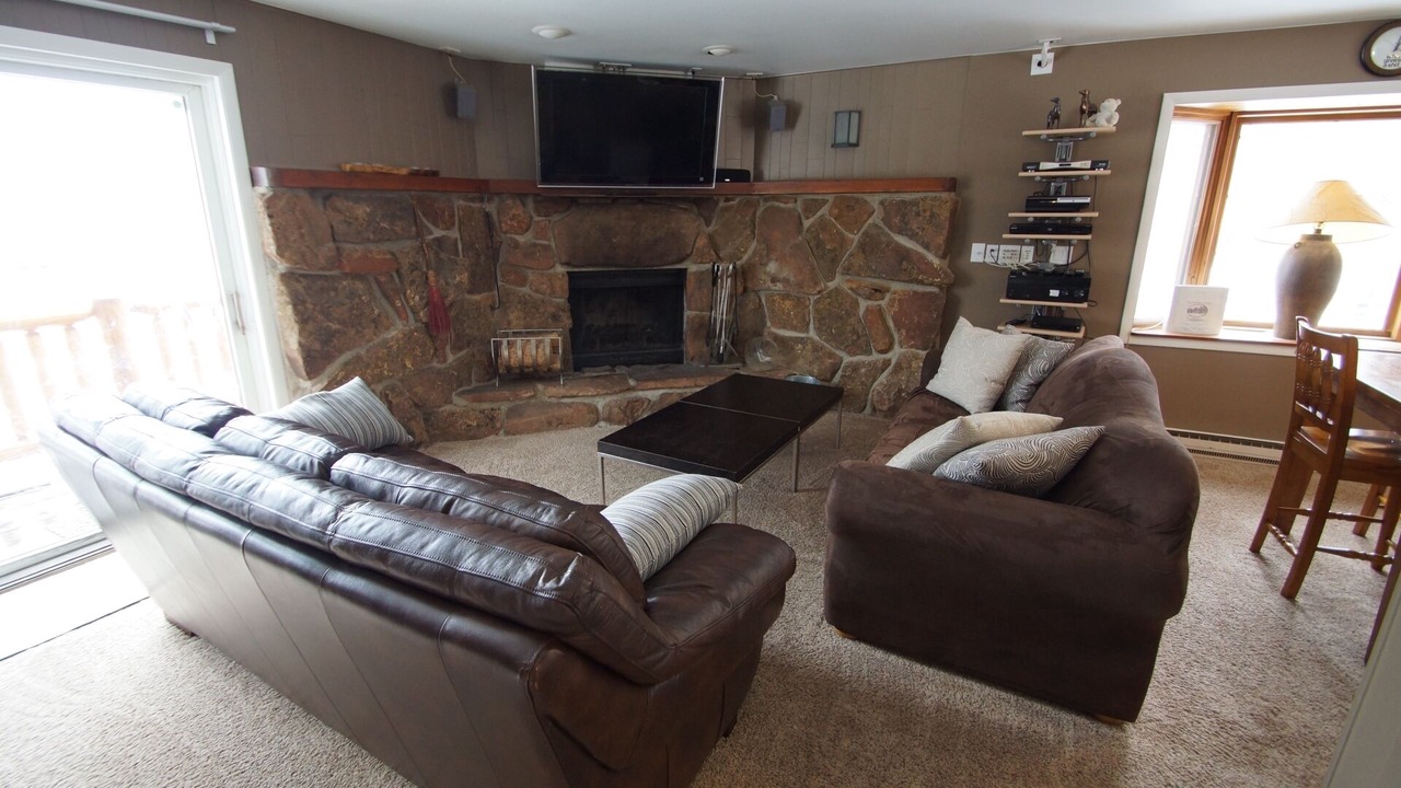Photo of Livingroom in Fraser