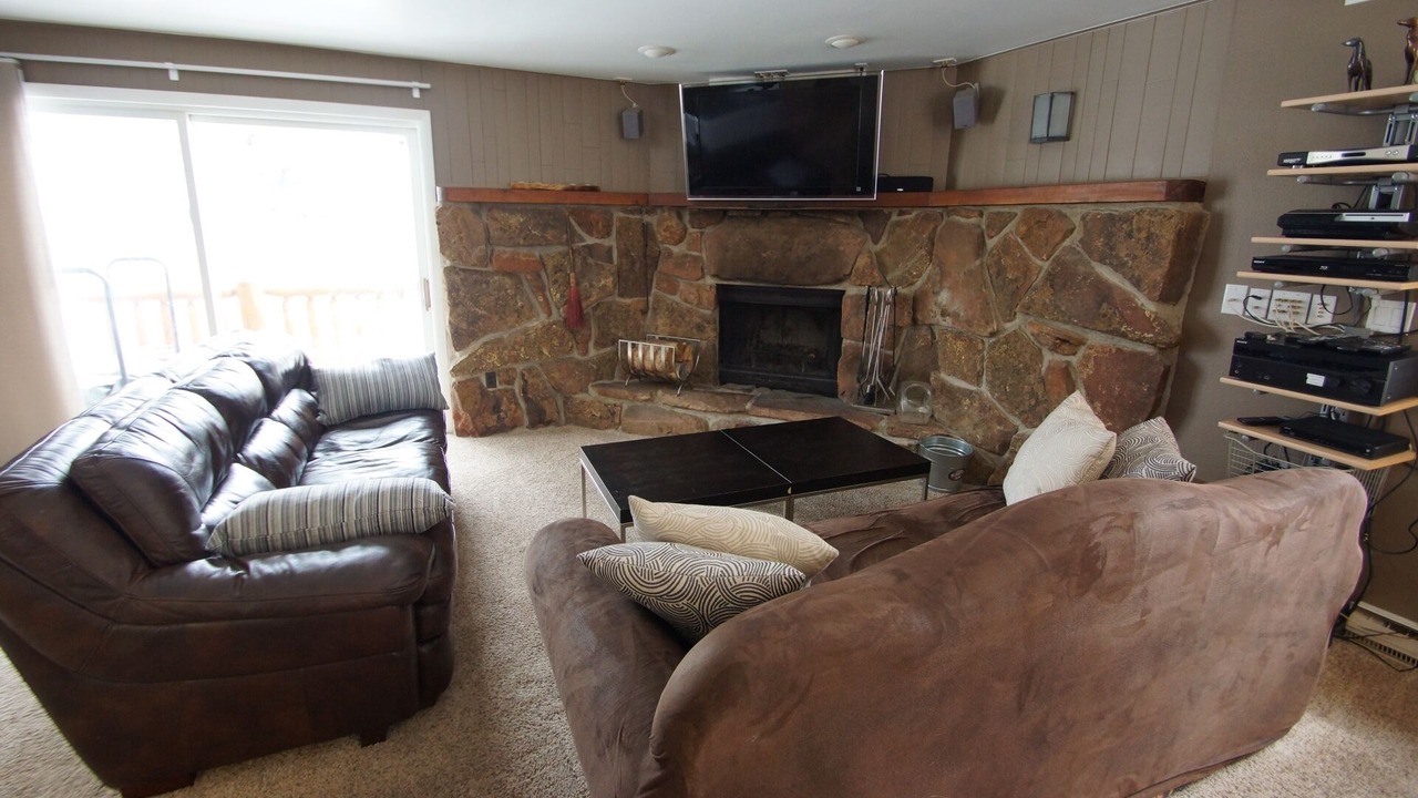 Photo of Livingroom in Fraser