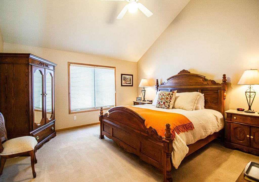 Photo of Bedroom in Four O'Clock