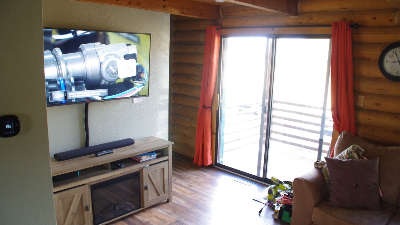 Photo of Livingroom in Summit Cove