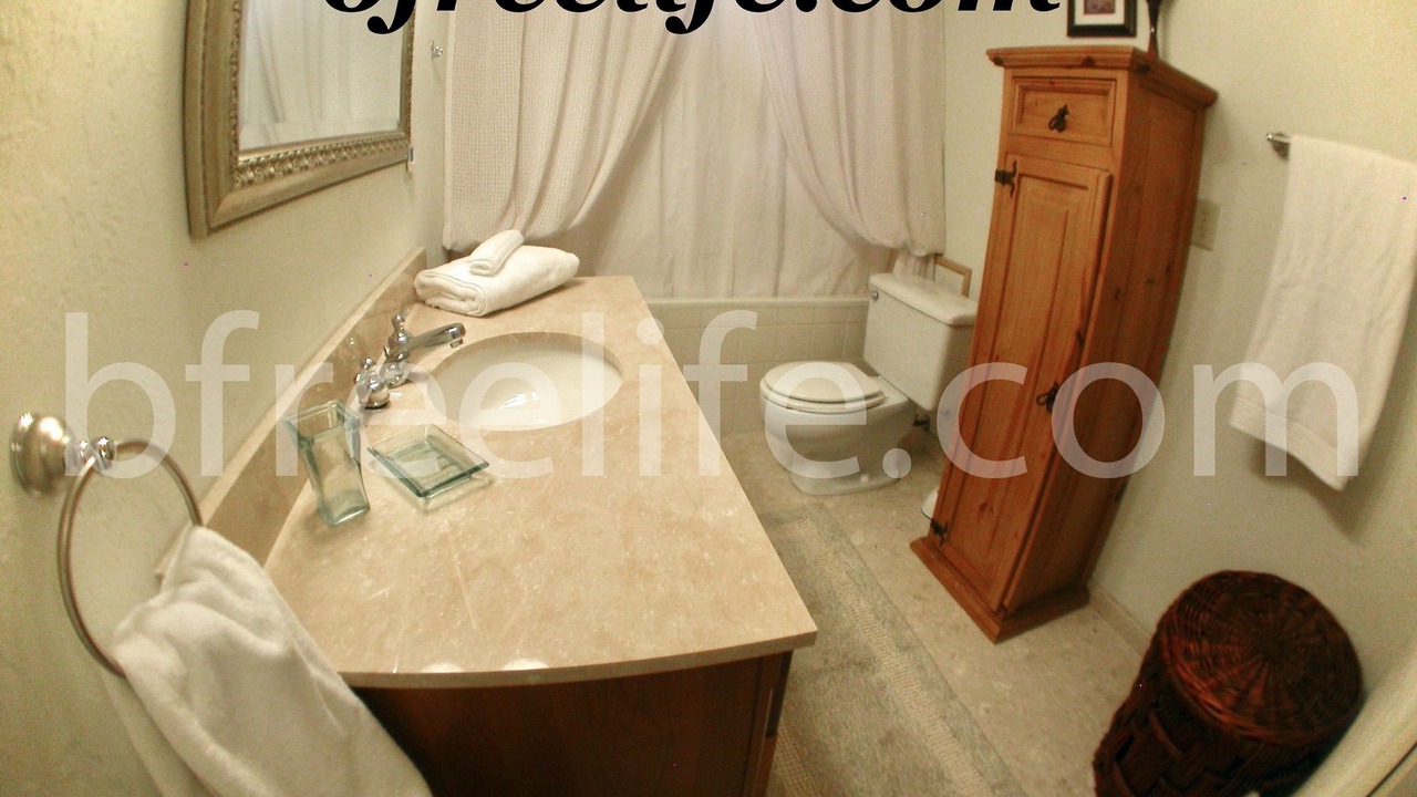 Photo of Bathroom in Dillon