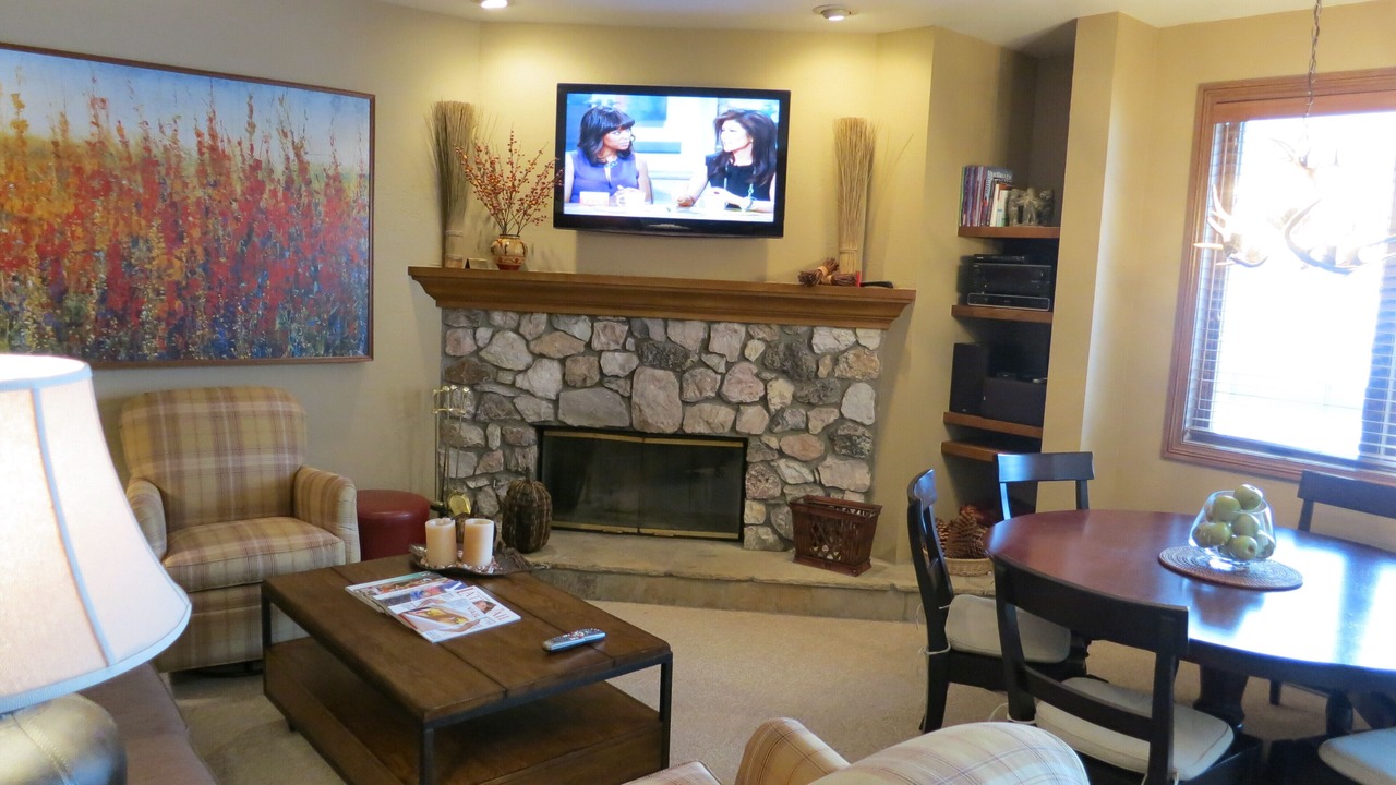 Photo of Livingroom in Beaver Creek