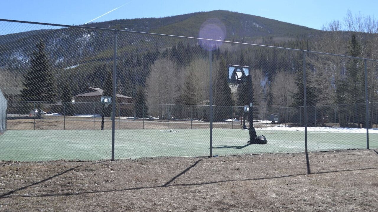 Photo of Others in Dillon