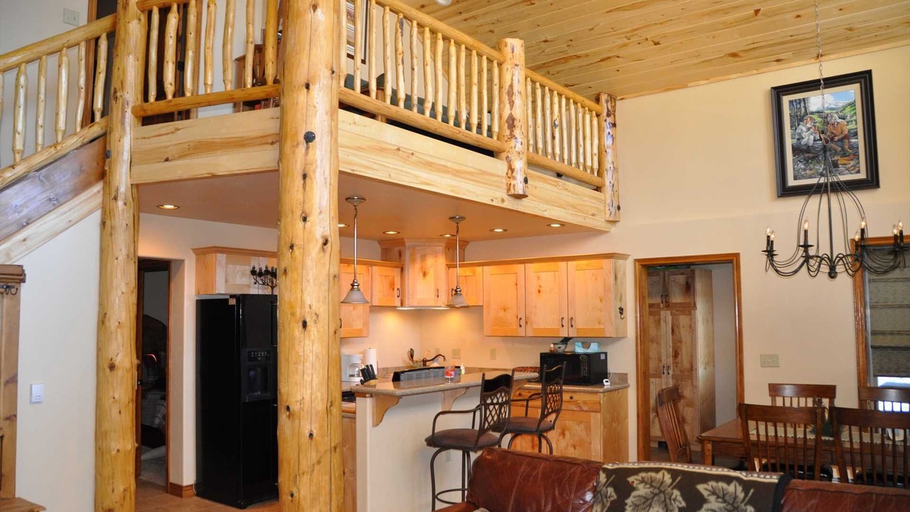 Photo of Bedroom in Lake City