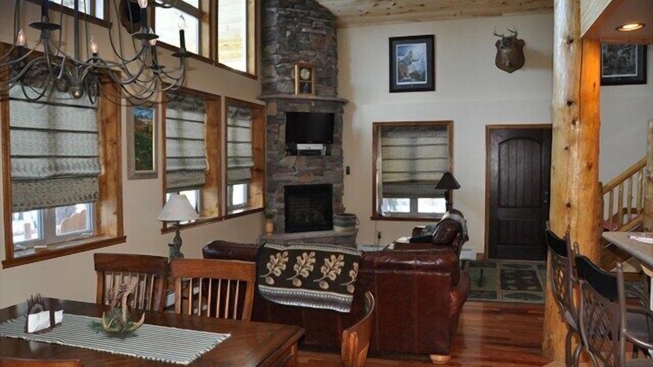 Photo of Bedroom in Lake City