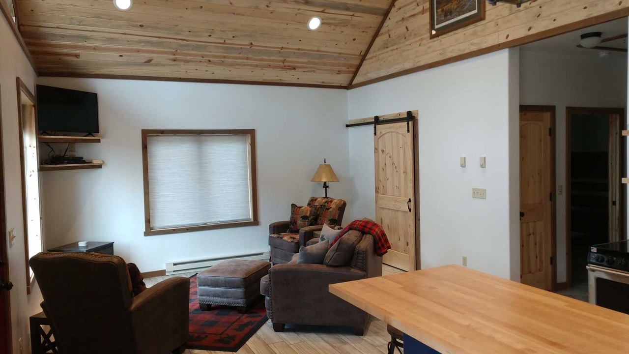Photo of Bedroom in Lake City