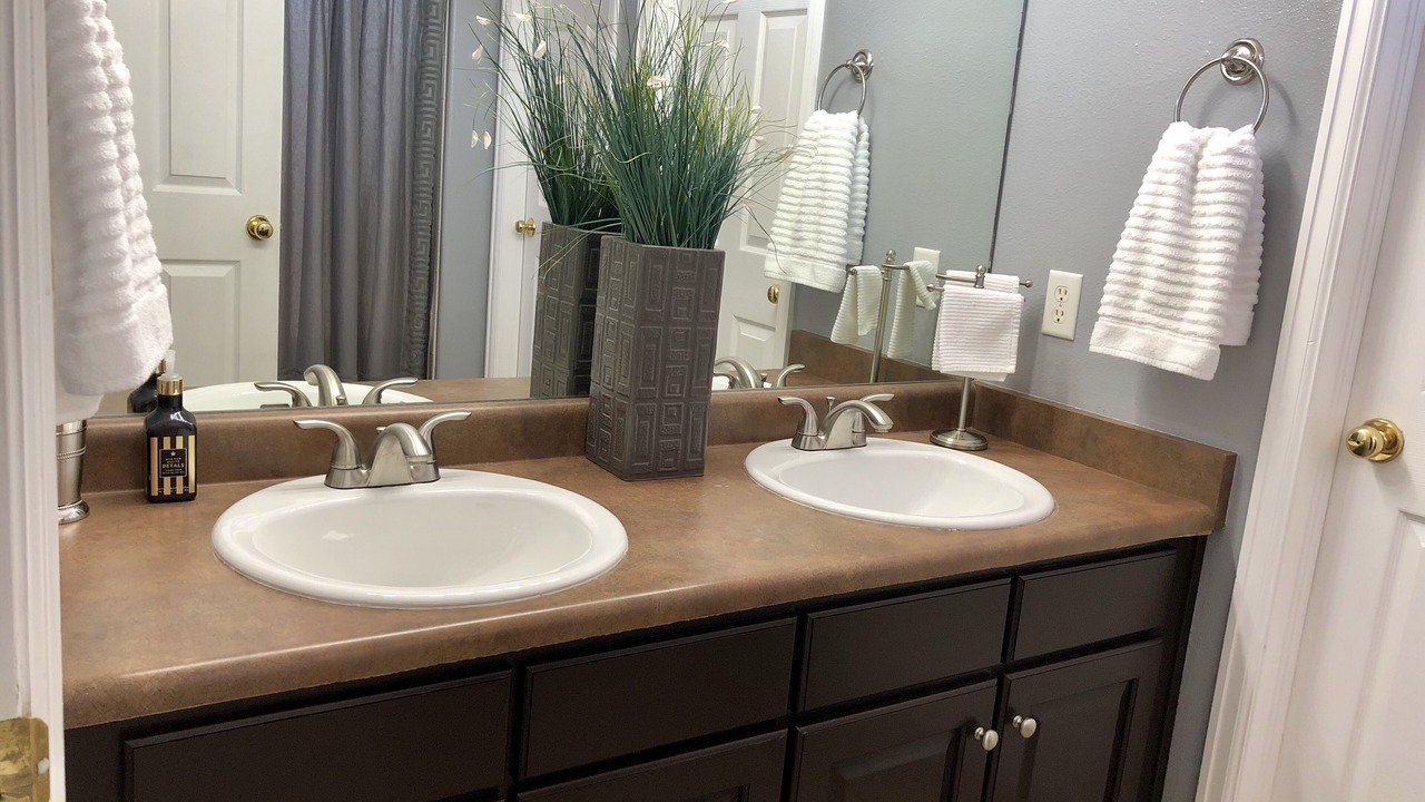 Photo of Bathroom in Gleneagle
