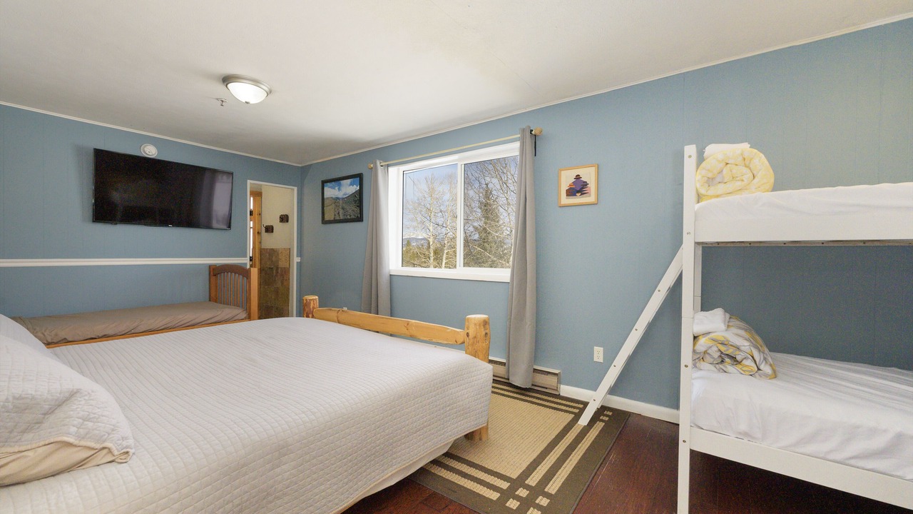 Photo of Bedroom in Granby