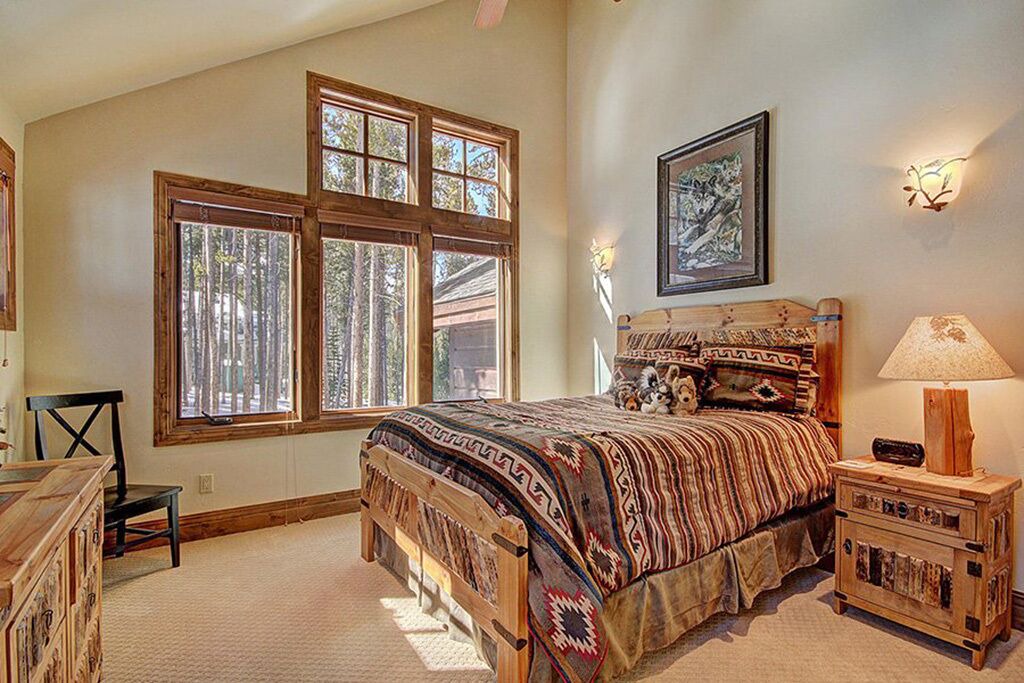 Photo of Bedroom in Boulder Ridge