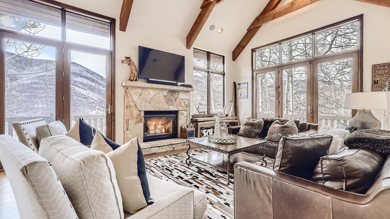 Photo of Livingroom in Highland Meadows