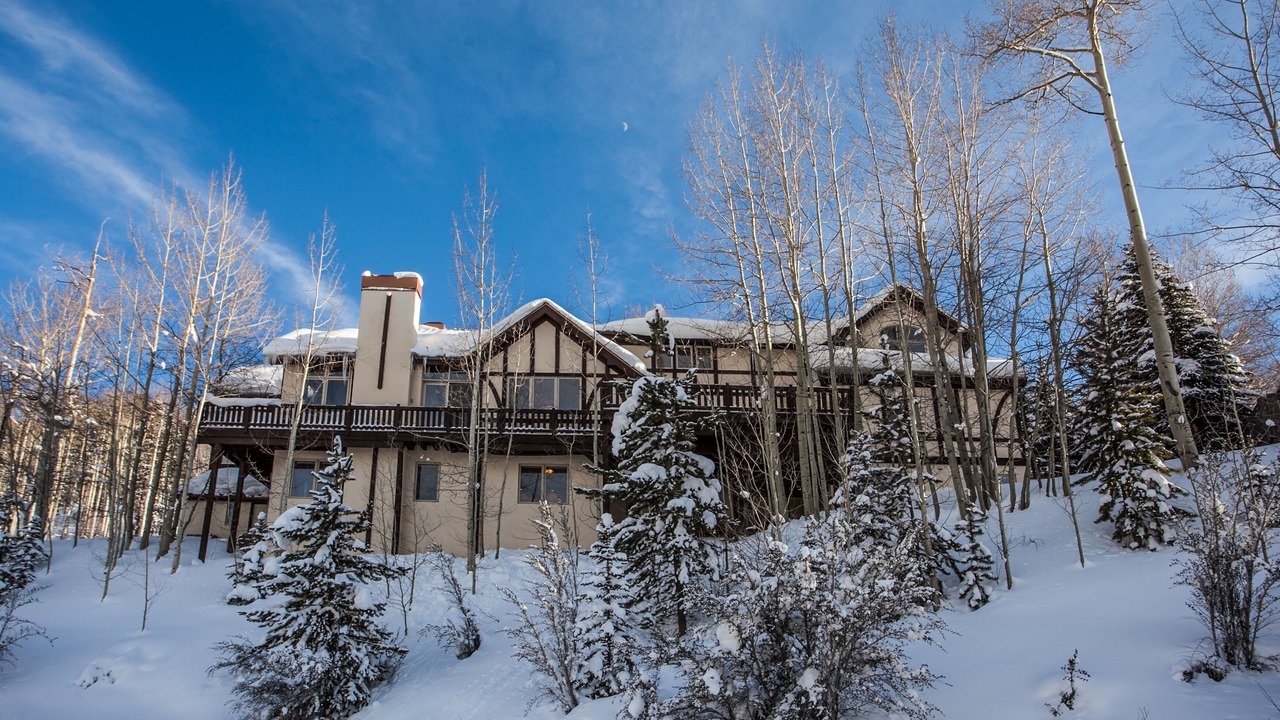 Photo of Outdoor in Highland Meadows
