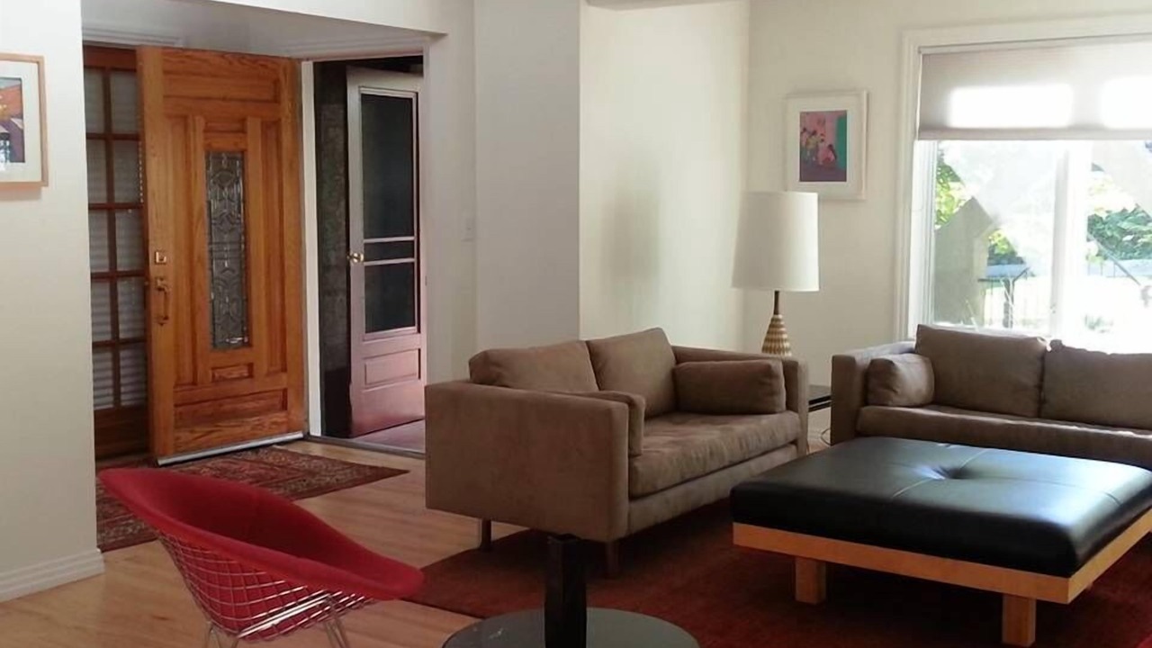 Photo of Livingroom in Lower Chautauqua