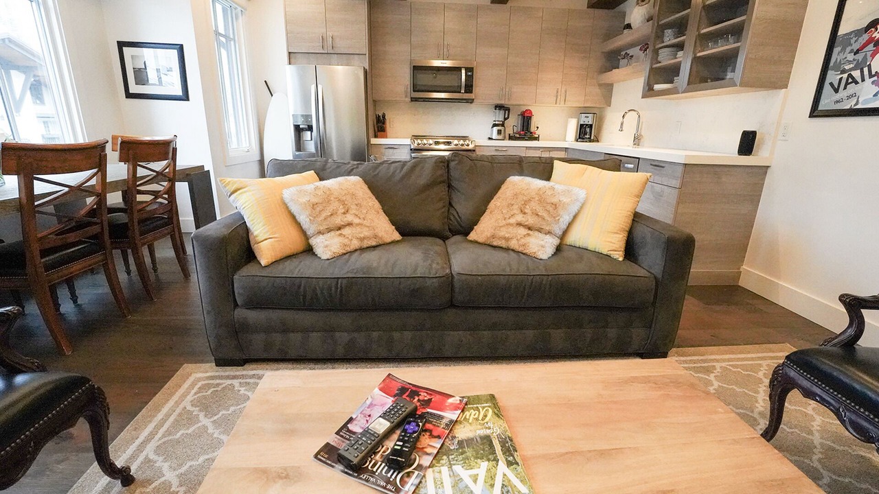 Photo of Livingroom in Vail