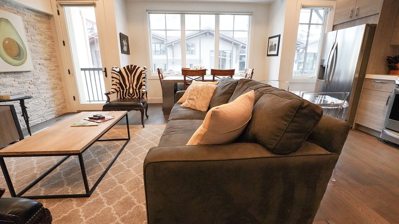 Photo of Livingroom in Vail