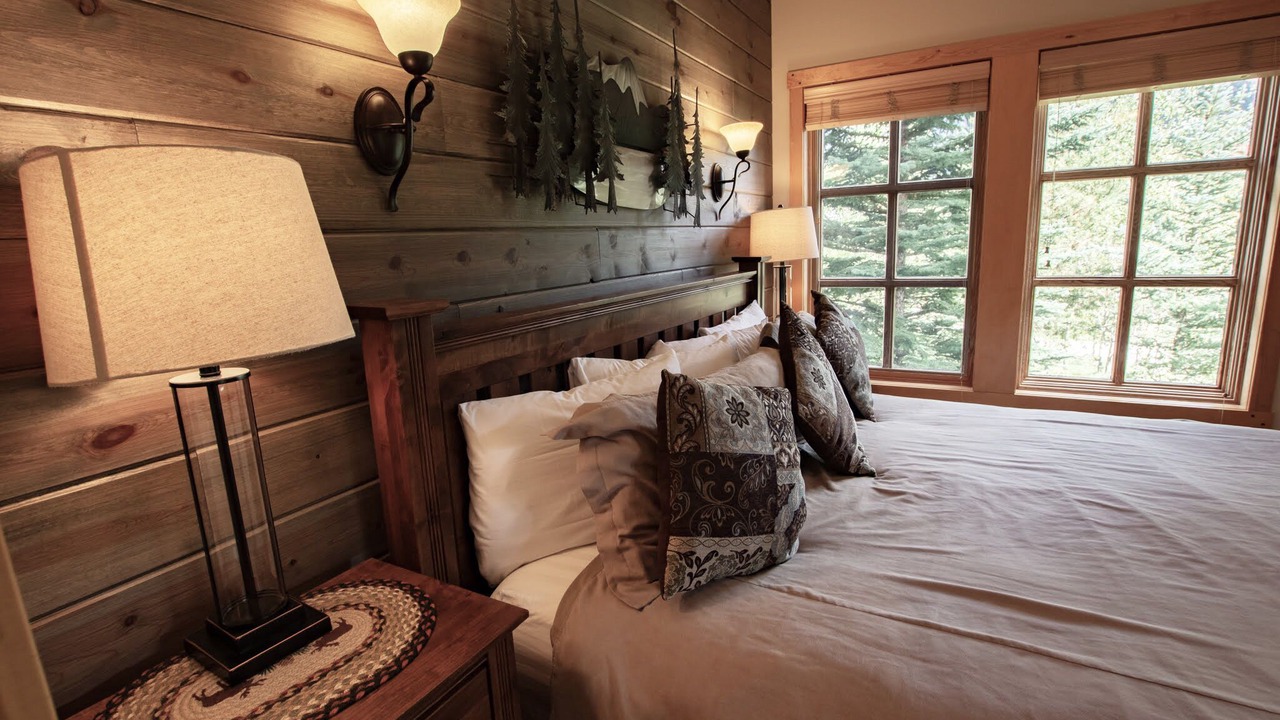 Photo of Bedroom in Copper Mountain Village