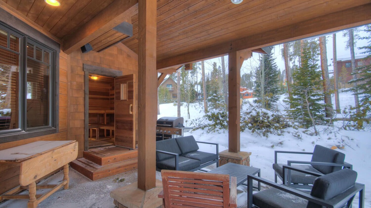 Photo of Outdoor in Boulder Ridge