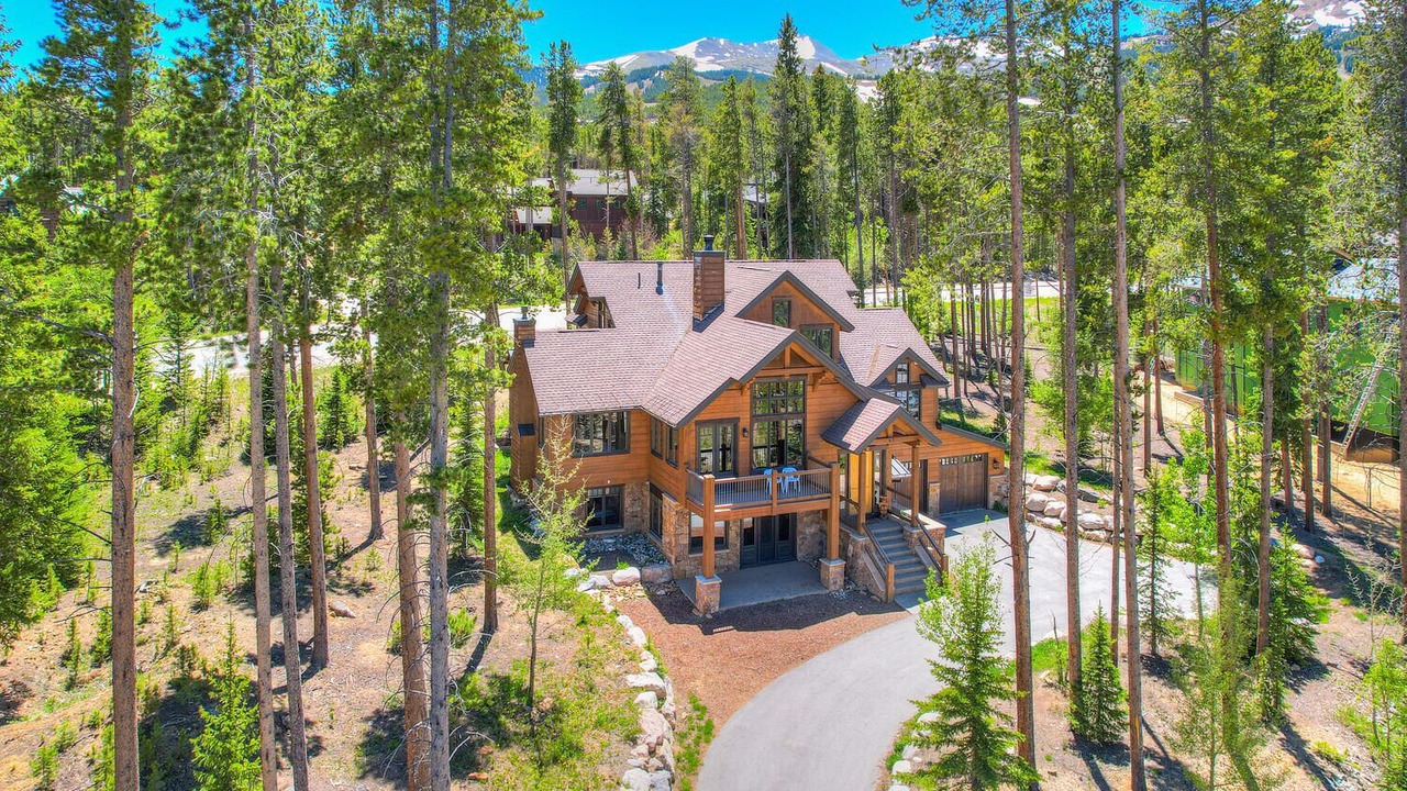 Photo of Others in Boulder Ridge