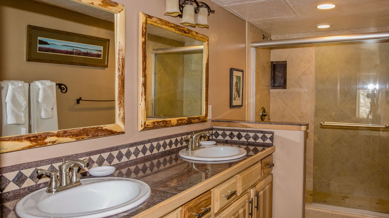Photo of Bathroom in Warrior's Mark
