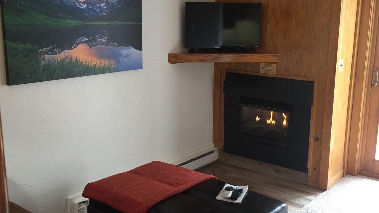 Photo of Livingroom in Vail