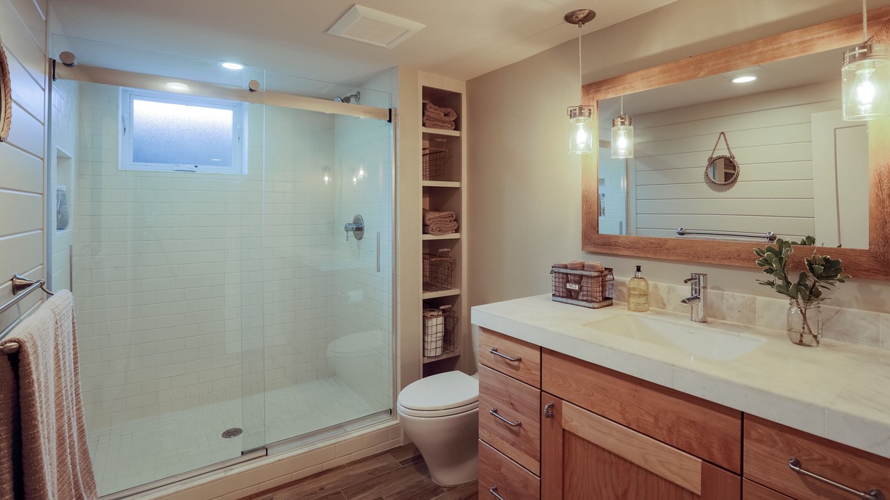Photo of Bathroom in Golden