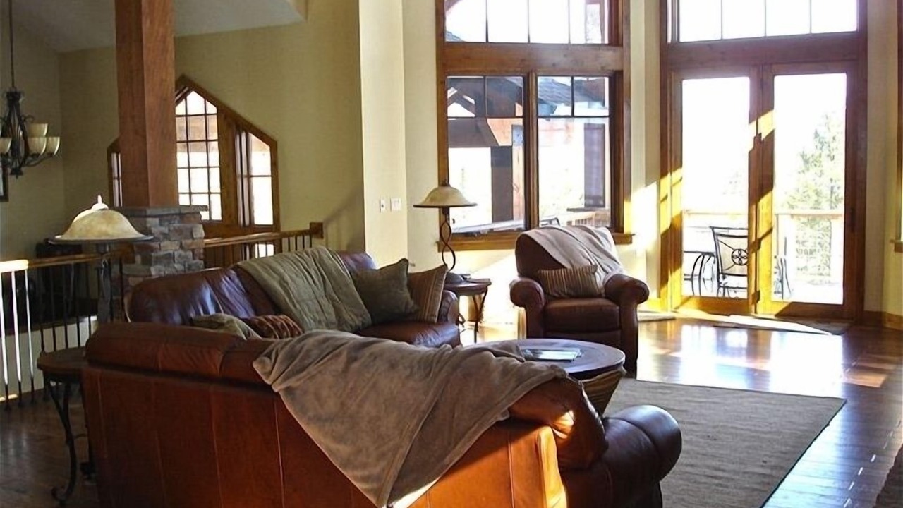 Photo of Bedroom in Pole Creek Meadows