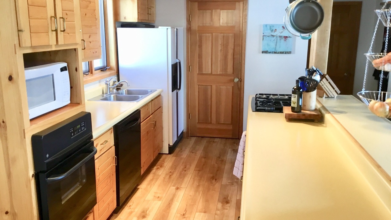 Photo of Bedroom in Lake City
